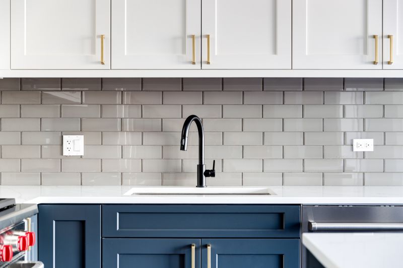 Tile Service - Modern Kitchen